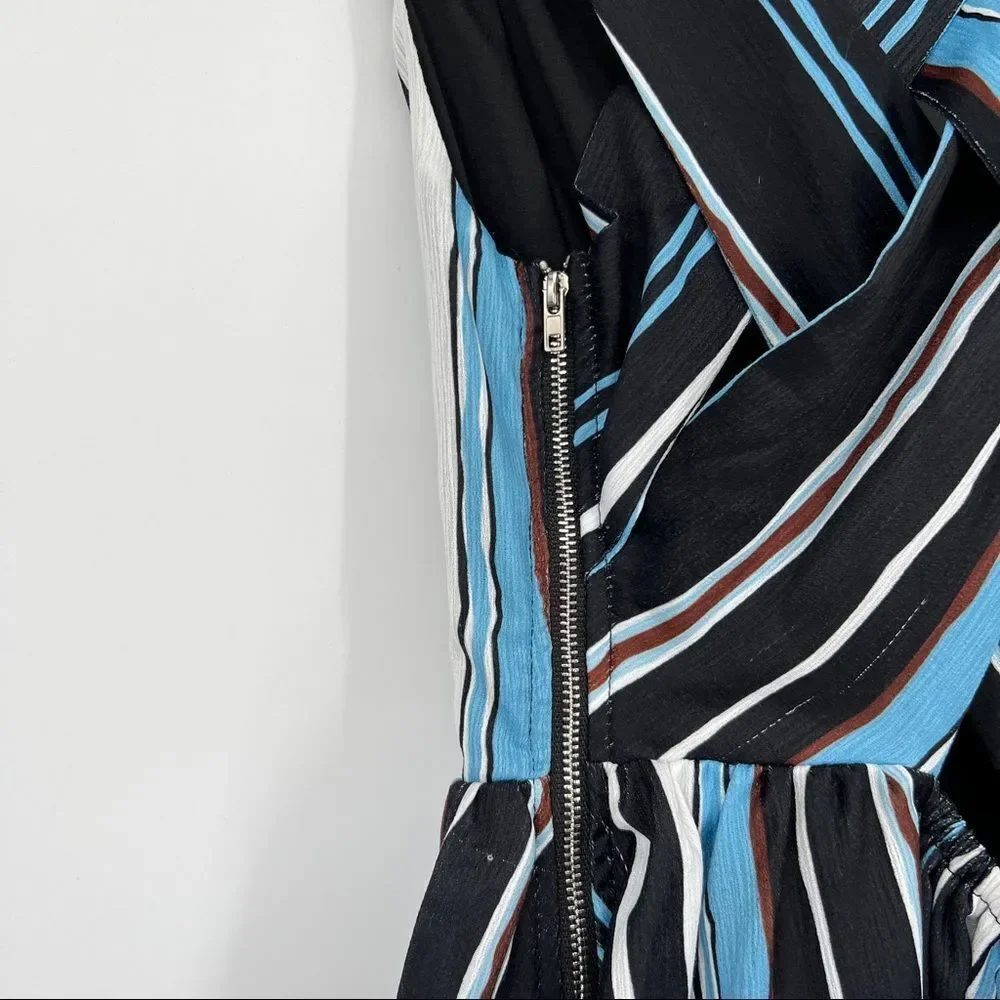 L'ATISTE Multi Striped Cutout Criss-cross A-Line Woven V-neck Sleeveless Dress - Picture 10 of 16